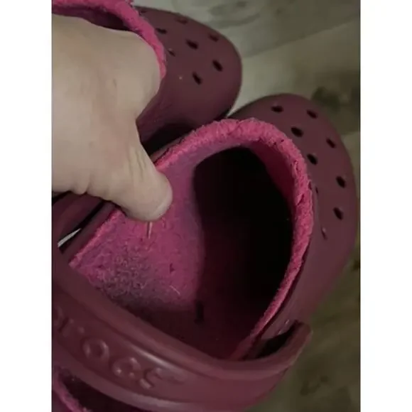 Maroon Crocs with soft interior size men 7 women 9 - Picture 9 of 11